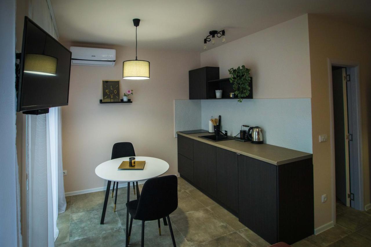 Apartmani Mis Szabács Kültér fotó